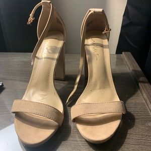 Lulus nude ankle strap heel 8.5
